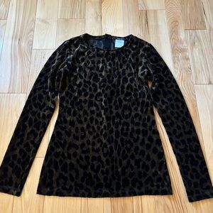 Odeeh Leopard Animal Print Velvety Soft Back Zipper Long Sleeve Top